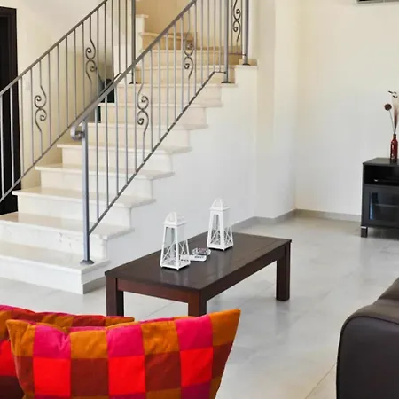 Oceanview Luxury 166 *
