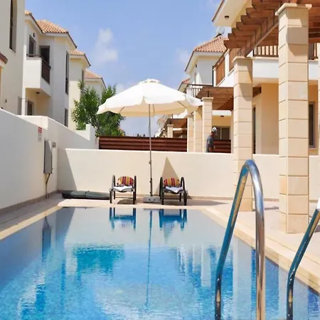 Oceanview Luxury 166 * Pernera
